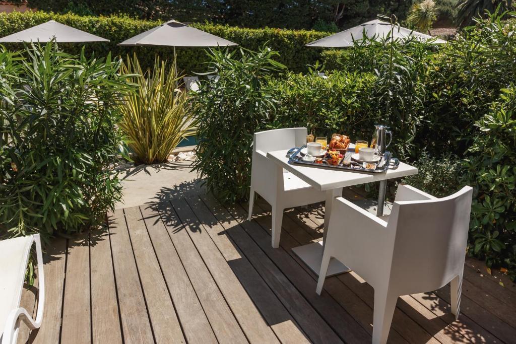 Hotel Le Mandala Saint-Tropez Oda fotoğraf